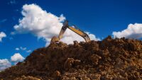 As part of the TOFFEE project, MC worked with partners to process excavated soil with a high clay and silt content and use it as a sustainable alternative to conventional building materials instead of sending it to landfill.